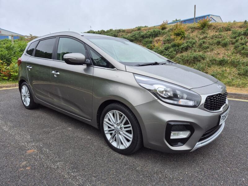 KIA CARENS 1.7 CRDi 3