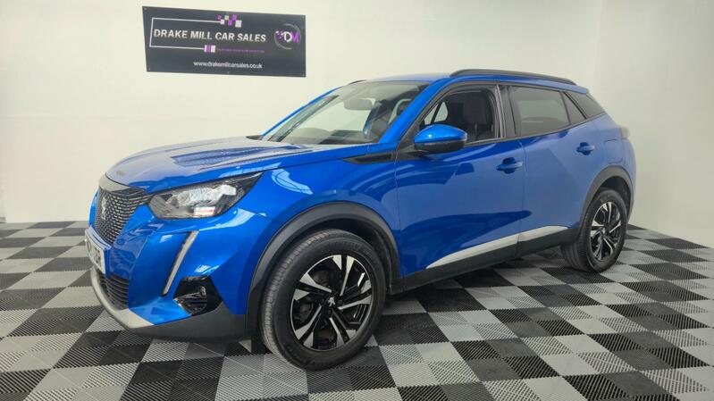 PEUGEOT 2008 1.2 PureTech Allure Premium
